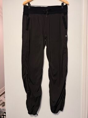 Lululemon Black Dance Studio